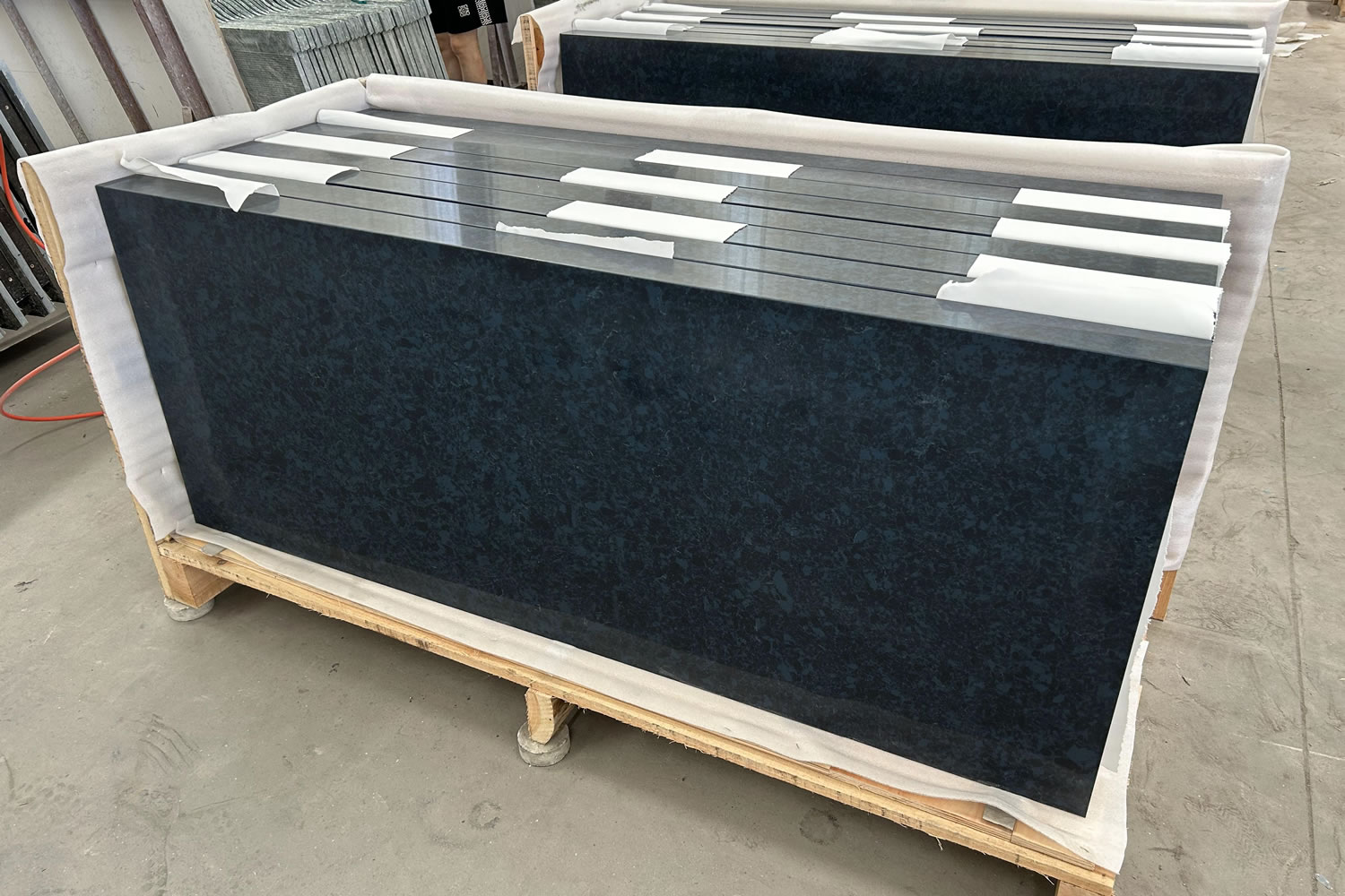 Special Blue Quartz Countertp and Vanity Top