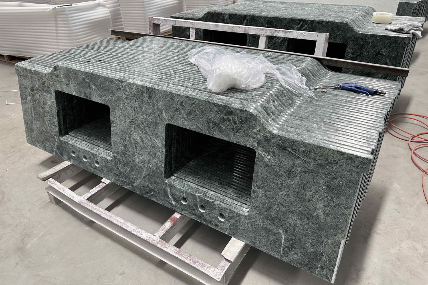 Indian Green Marble Vanity-top